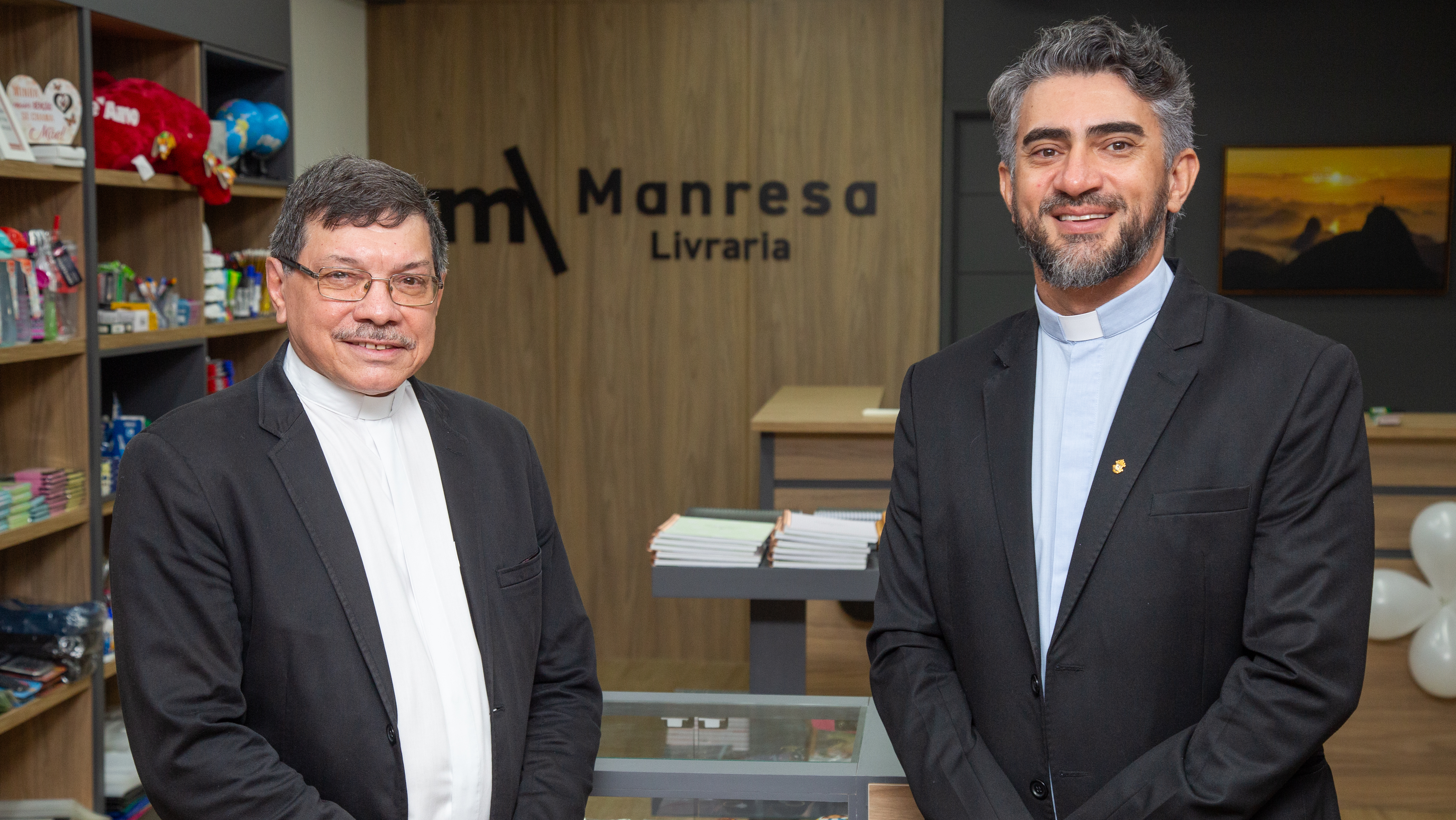 Uma caverna de conhecimento